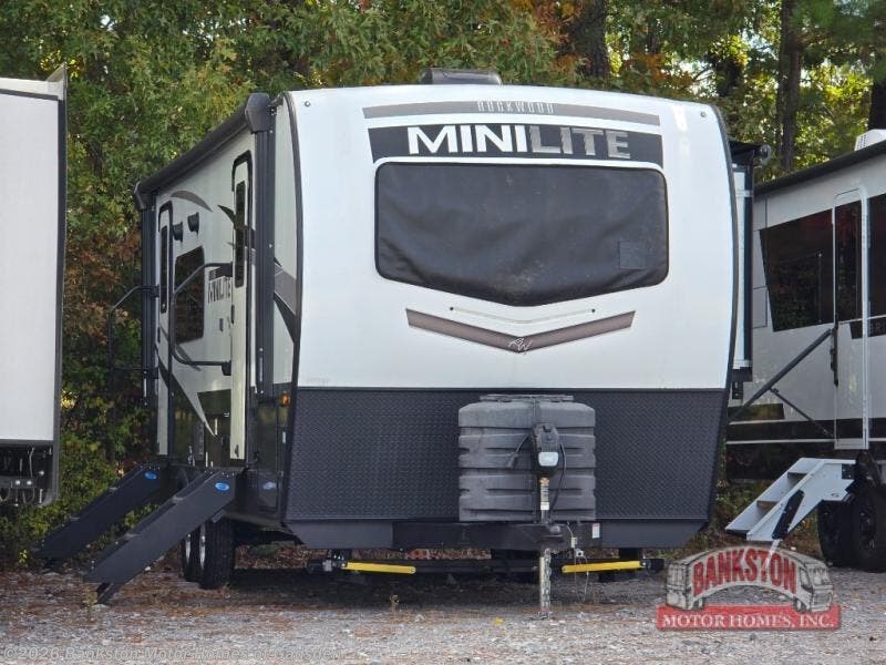 Used 2025  Forest River Rockwood Mini Lite 2515S by Forest River from Bankston Motor Homes of Gadsden in Attalla, AL