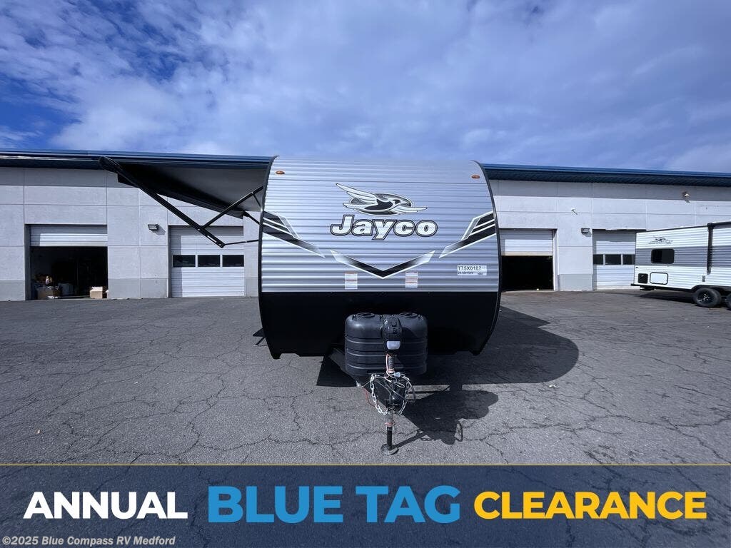 New 2026 Jayco Jay Flight SLX 261BHSW available in Medford, Oregon