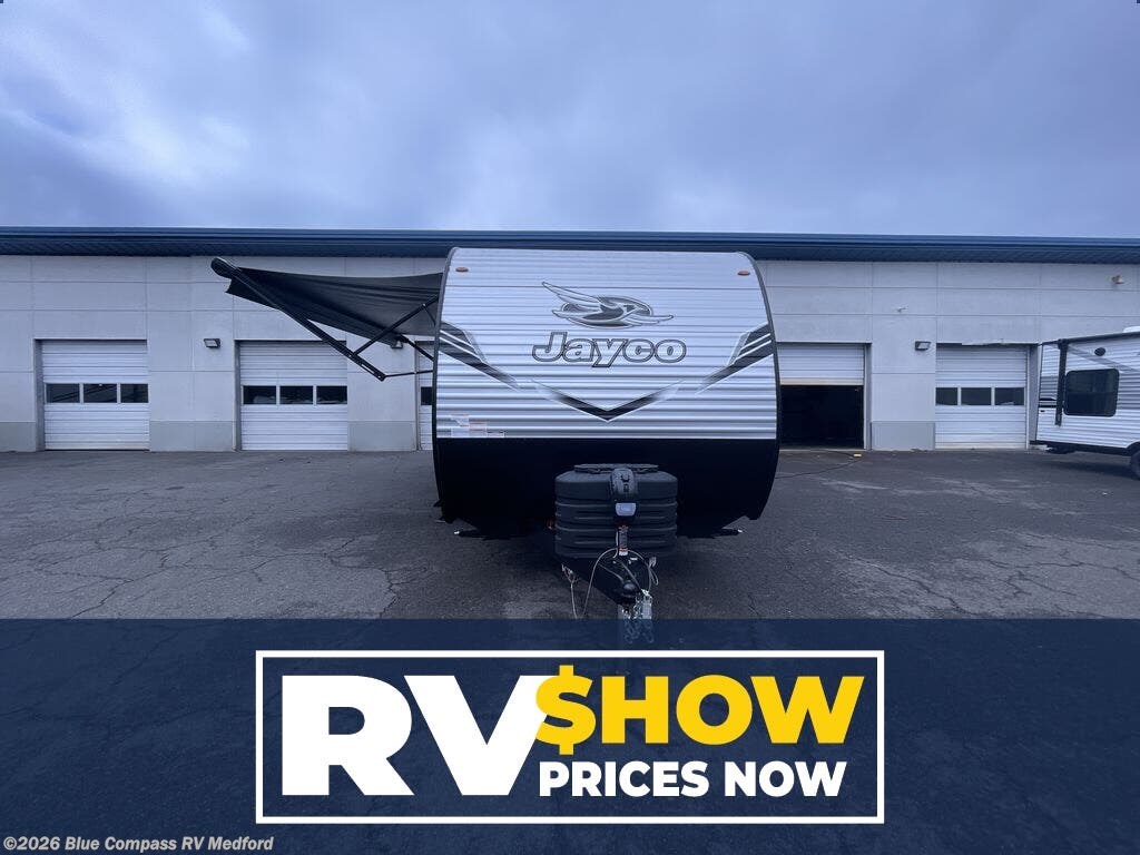 New 2025 Jayco Jay Flight SLX 210QBW available in Medford, Oregon