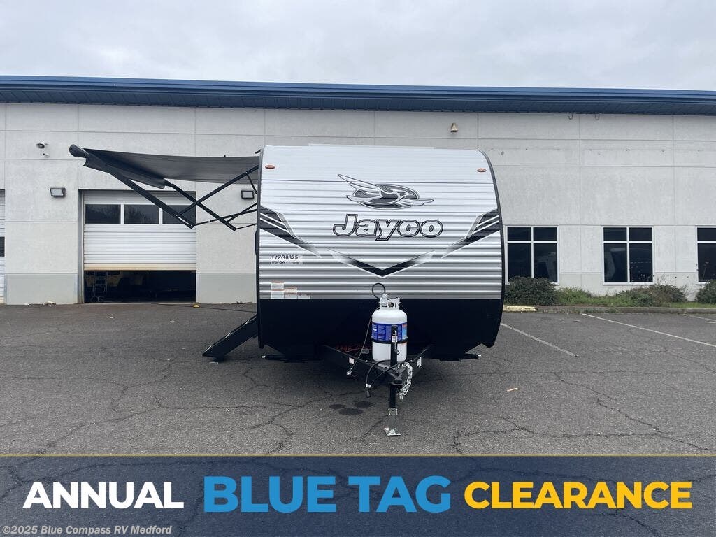New 2026 Jayco Jay Flight SLX 175FQW available in Medford, Oregon