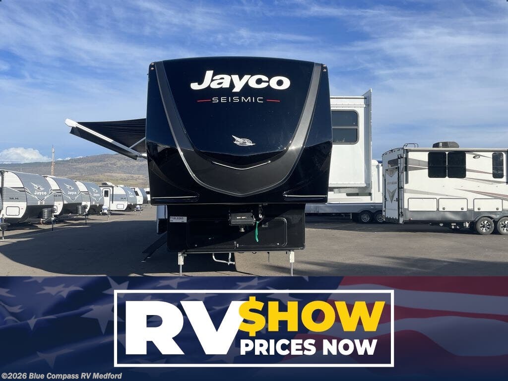New 2026 Jayco Seismic 395 available in Medford, Oregon