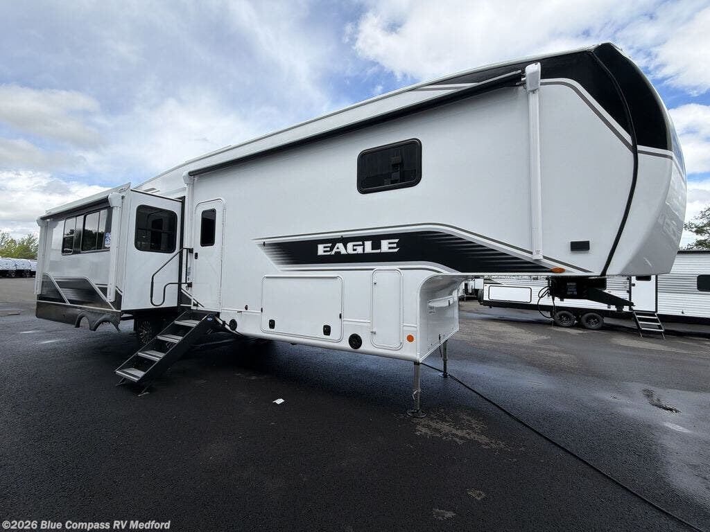 New 2026 Jayco Eagle 365UKTS available in Medford, Oregon