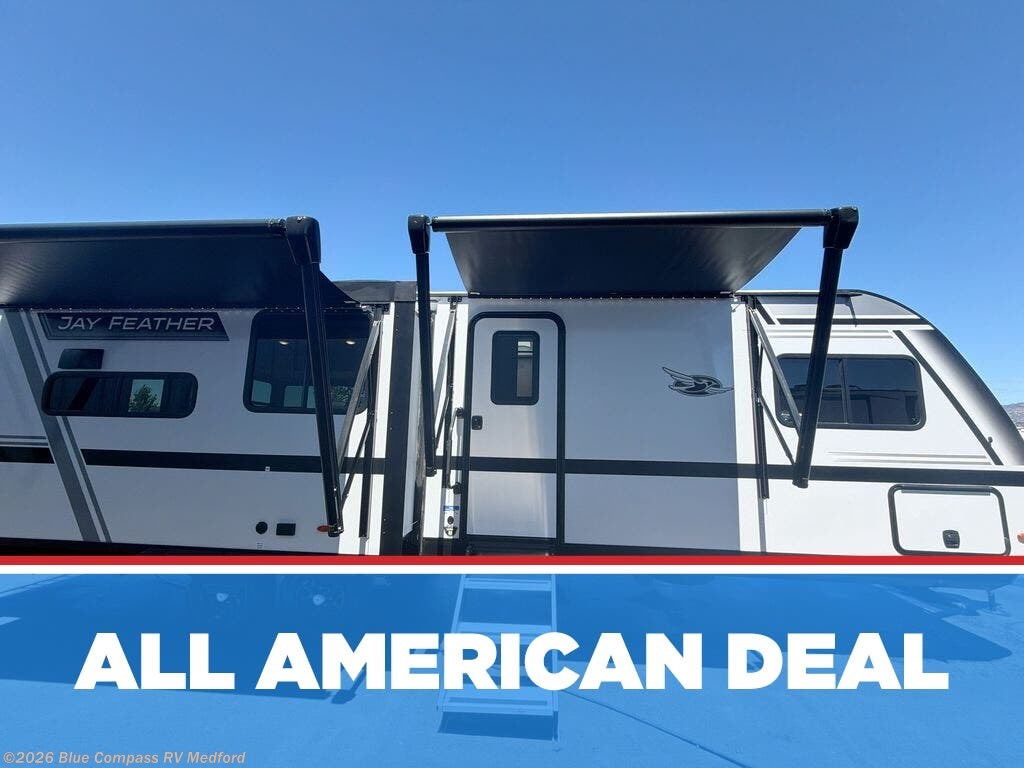 New 2026 Jayco Jay Feather 27MK available in Medford, Oregon