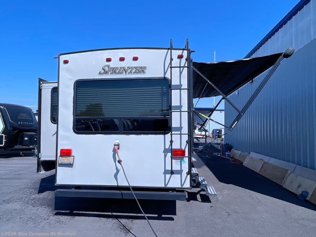 Used 2017 Keystone Sprinter 269FWRLS available in Medford, Oregon