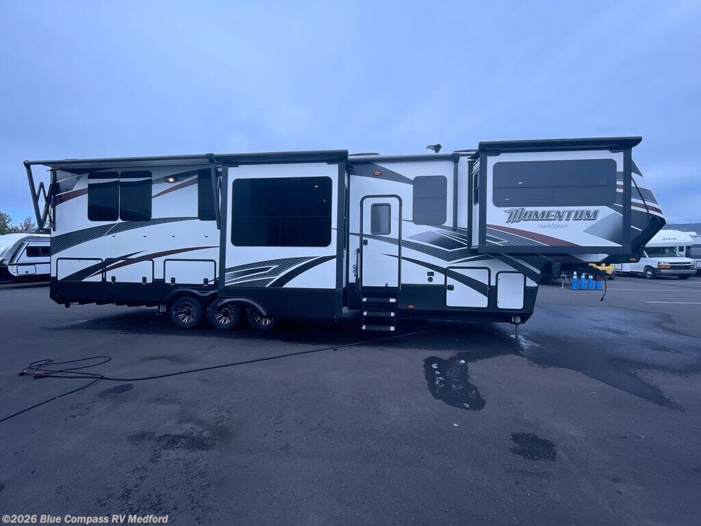 Used 2017 Grand Design Momentum 376TH available in Medford, Oregon