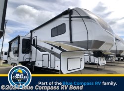 New 2024 Alliance RV Paradigm 295MK available in Bend, Oregon