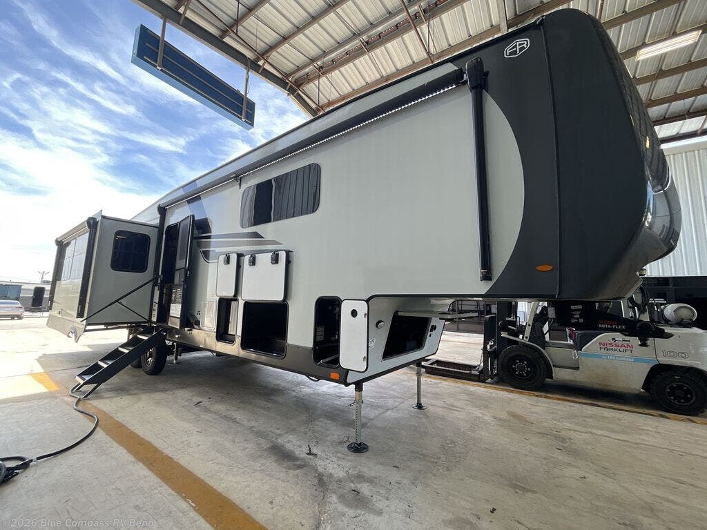 New 2026 Forest River Rockwood Signature 401SFB available in Bend, Oregon