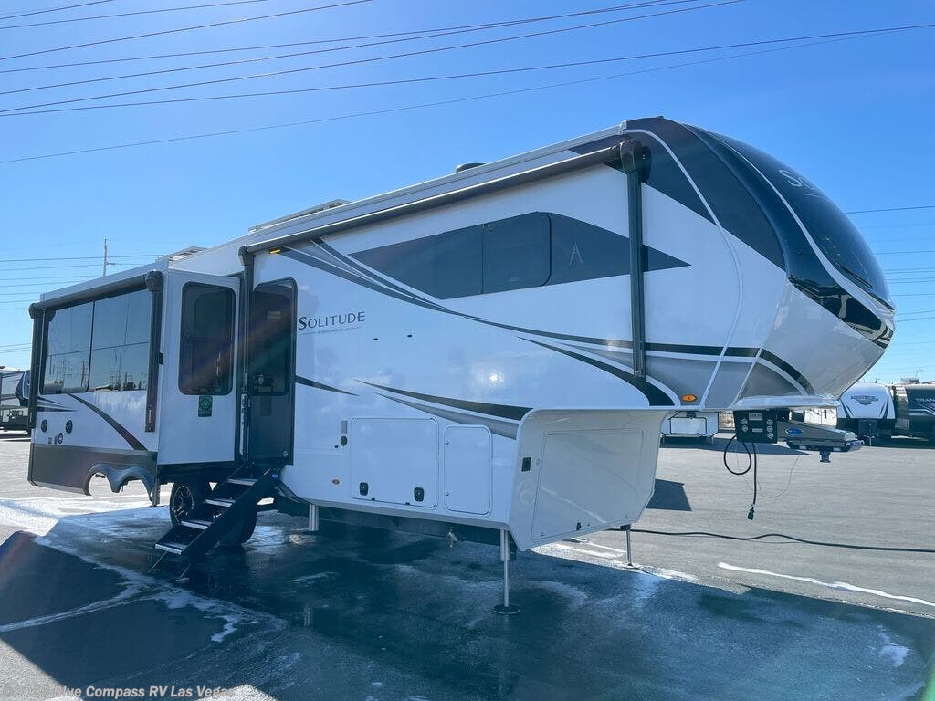 New 2025 Grand Design Solitude 310GK available in Las Vegas, Nevada