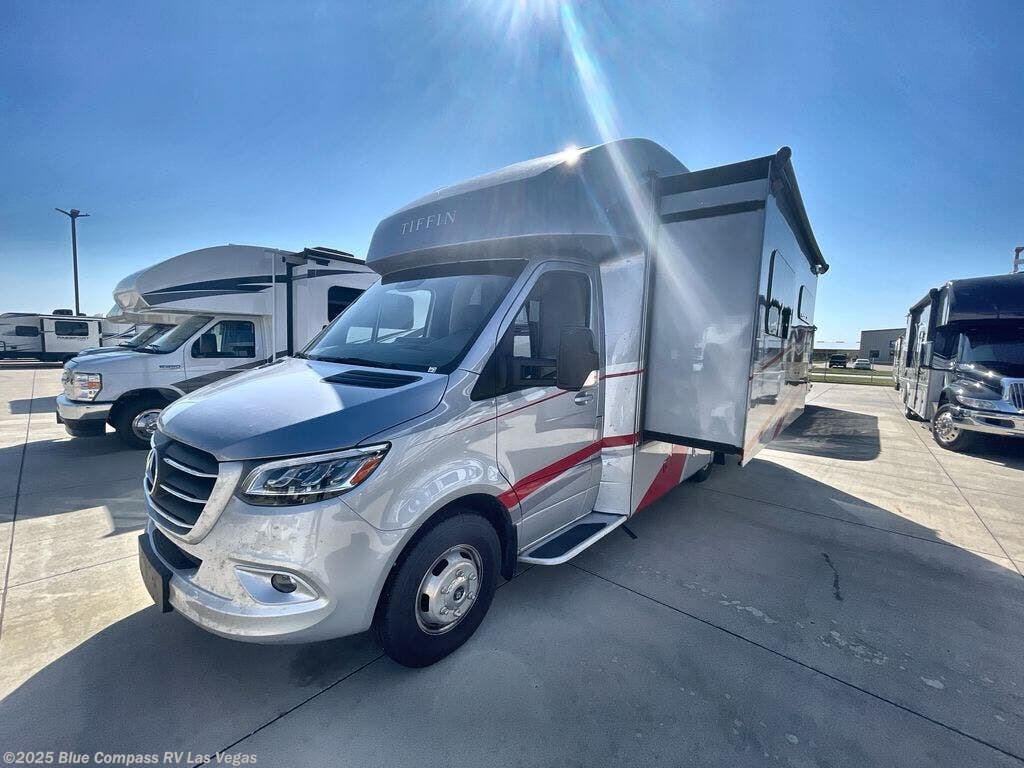Used 2021 Tiffin Wayfarer 25RW available in Las Vegas, Nevada