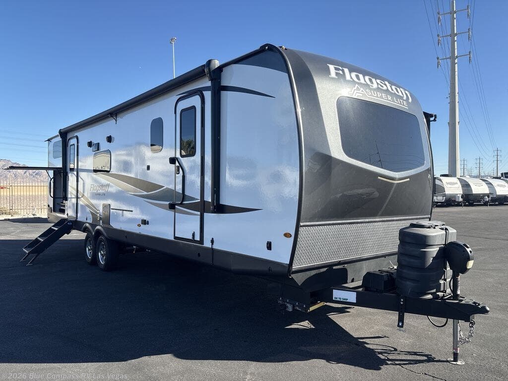 Used 2024 Forest River Flagstaff Super Lite 29BHS available in Las Vegas, Nevada