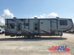 Used 2017 Heartland Road Warrior 362RW available in Wharton, Texas