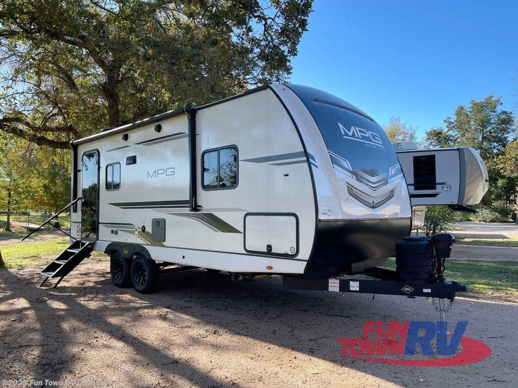 New 2025 Cruiser RV MPG 2110RB available in Wharton, Texas
