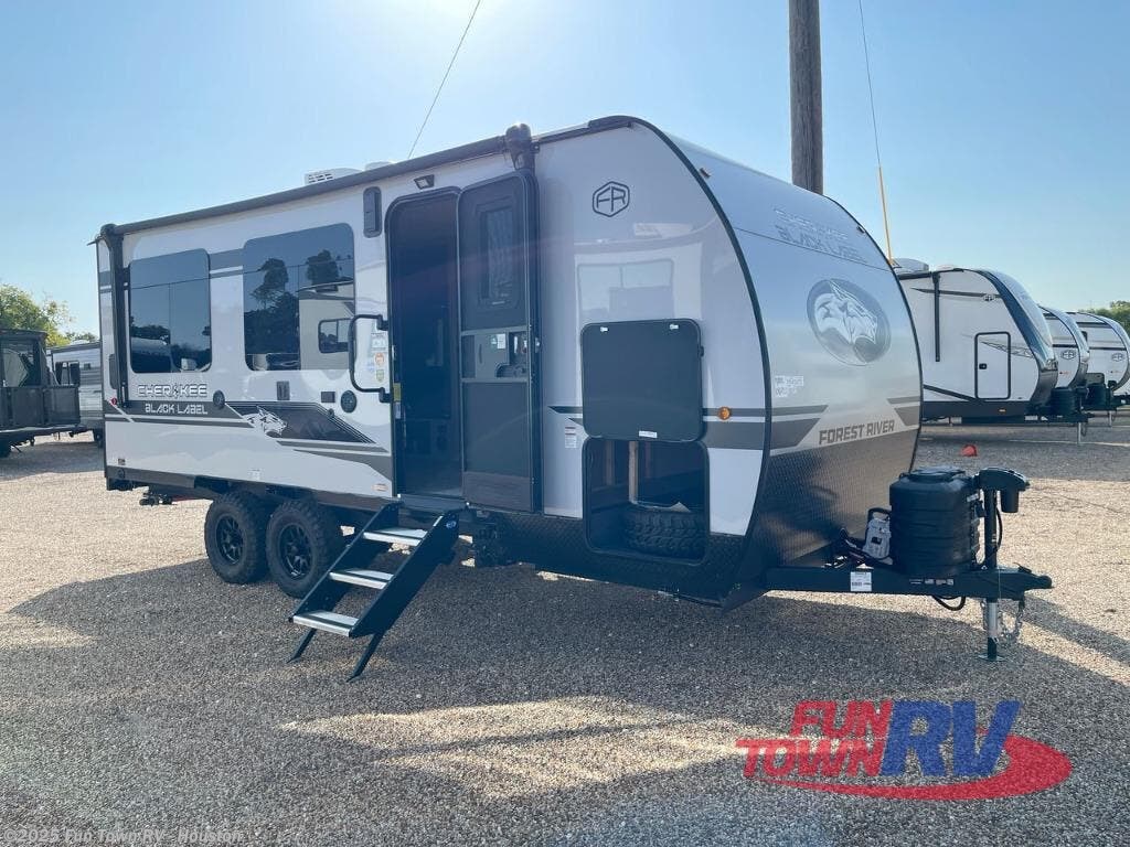 New 2026 Forest River Cherokee Grey Wolf Black Label 18RRBL available in Wharton, Texas