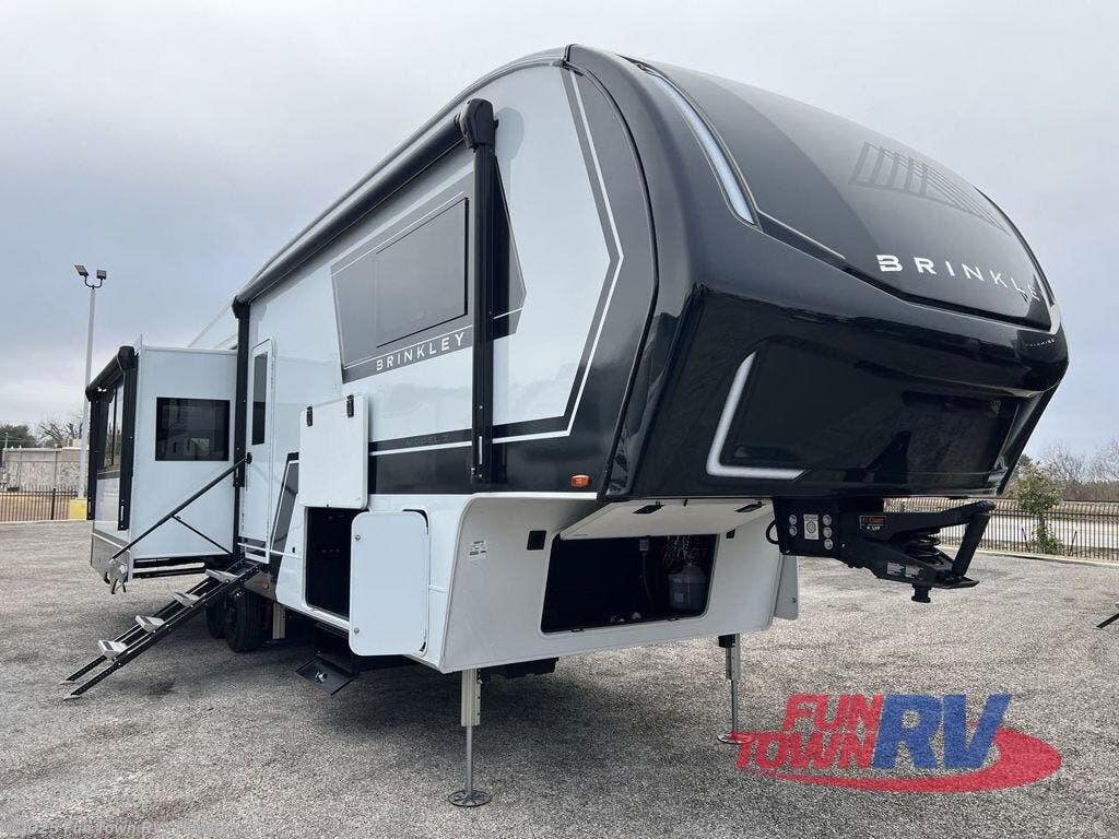 New 2025 Brinkley RV Model Z 3300 available in Wharton, Texas