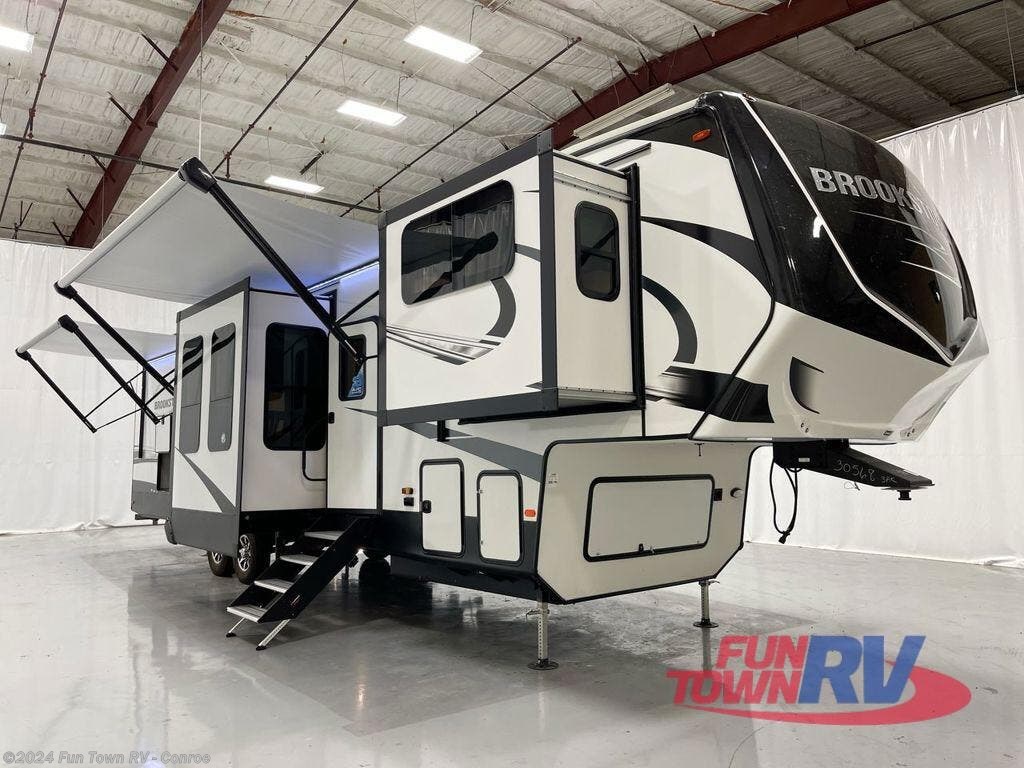 2023 Coachmen Brookstone 344FL RV for Sale in Conroe TX 77301