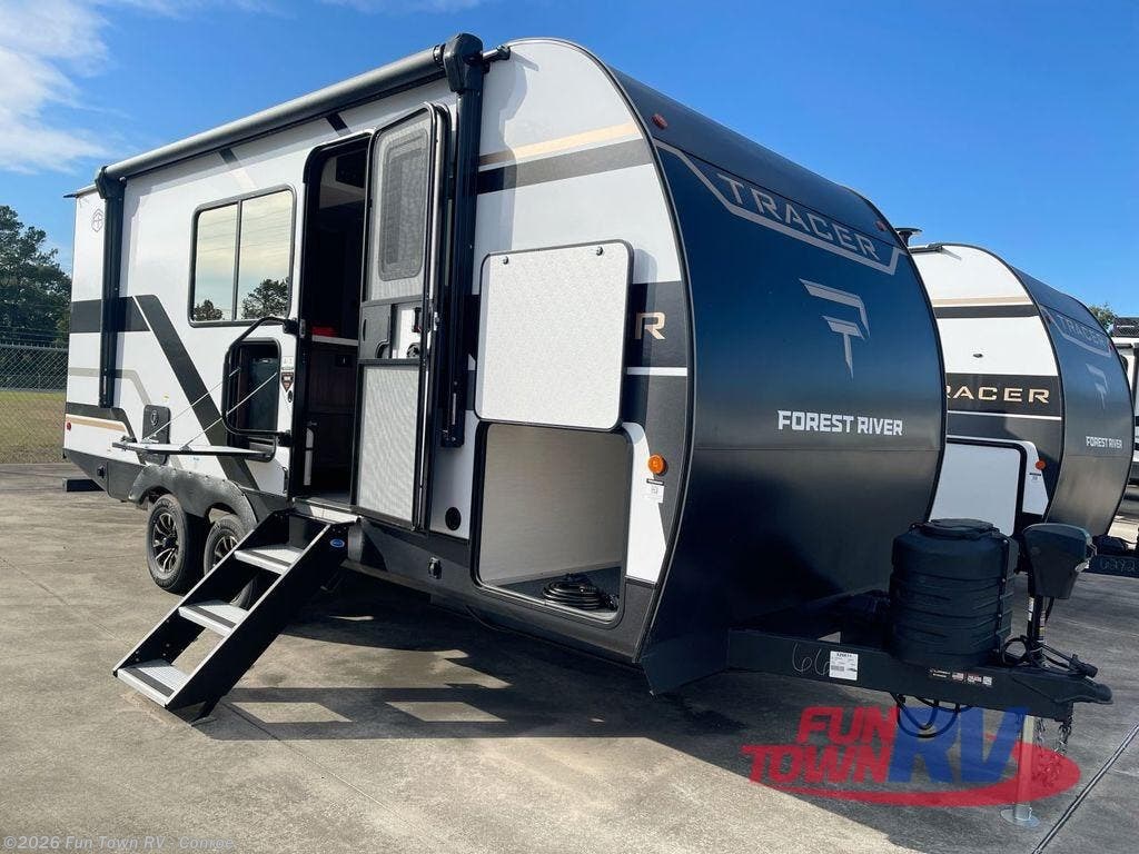 New 2026 Prime Time Tracer 195RB available in Conroe, Texas