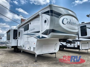New 2022 Palomino Columbus 1492 384RK available in Rockwall, Texas
