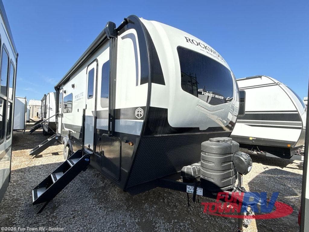 New 2026 Forest River Rockwood Mini Lite 2515S available in Denton, Texas