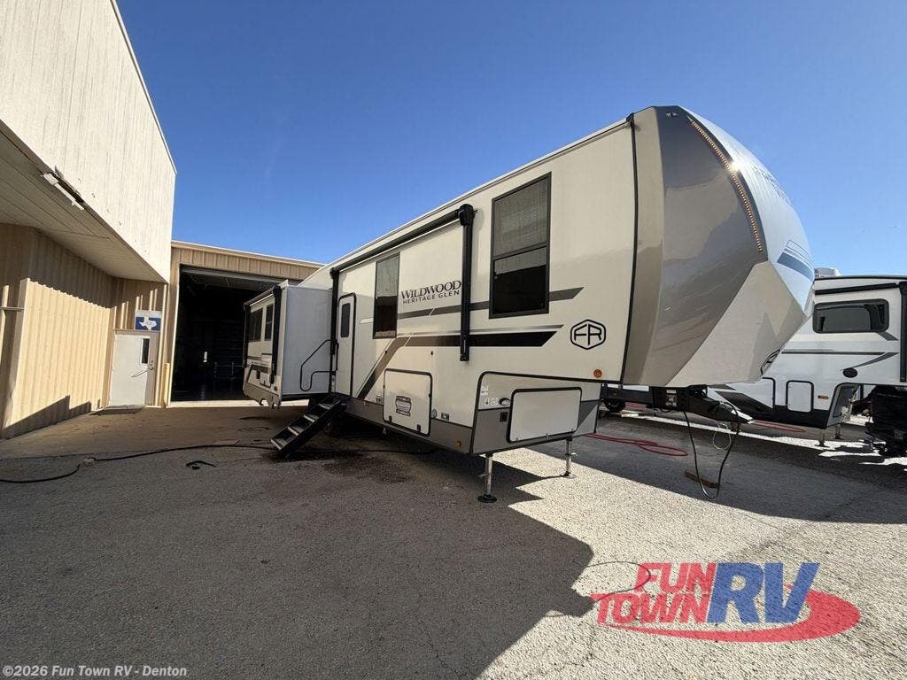 New 2026 Forest River Wildwood Heritage Glen 321DRL available in Denton, Texas