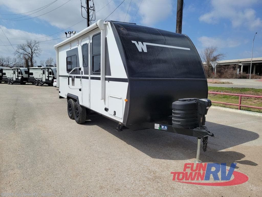 New 2026 Winnebago Micro Minnie 2000MRB available in Denton, Texas