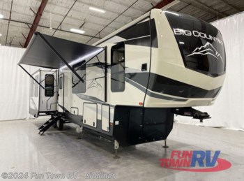New 2023 Heartland Big Country 3851MO available in Giddings, Texas