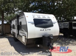 Used 2022 Palomino Puma XLE Lite 23BHC available in Giddings, Texas