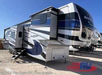 New 2022 Forest River Riverstone Legacy 42FSKG available in San Angelo, Texas