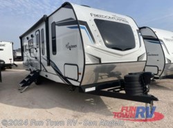 New 2023 Coachmen Freedom Express Ultra Lite 274RKS available in San Angelo, Texas