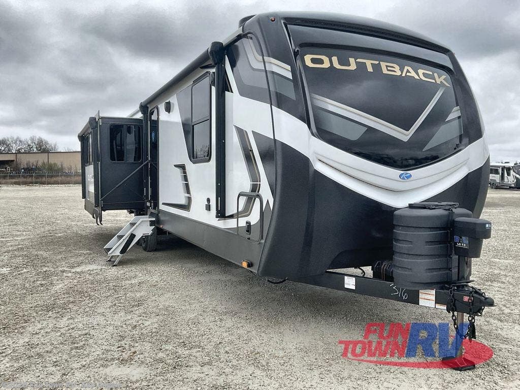 New 2025 Keystone Outback 328RL available in San Angelo, Texas