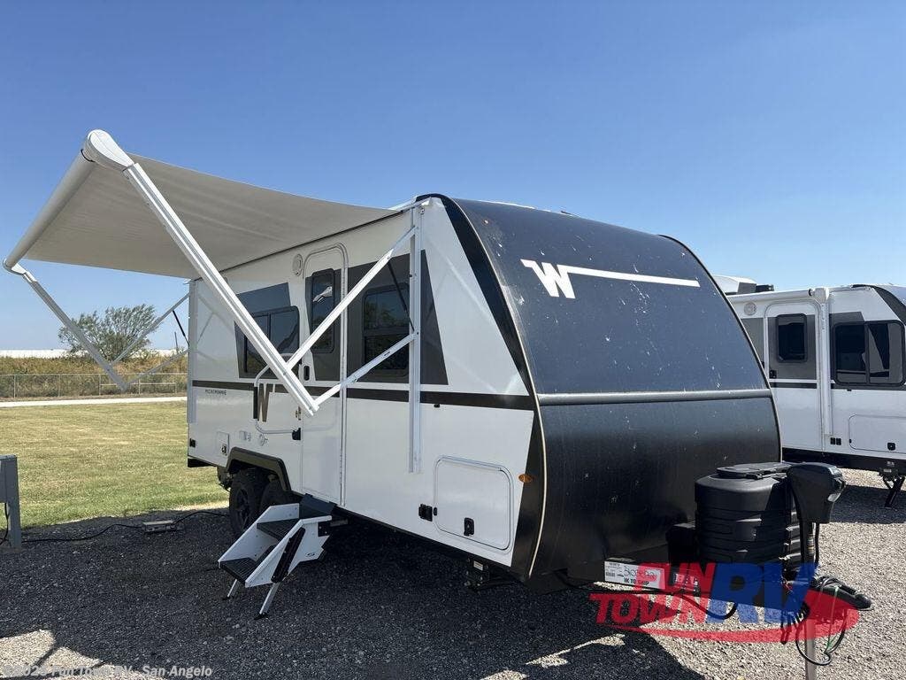 New 2026 Winnebago Micro Minnie 2108TB available in San Angelo, Texas