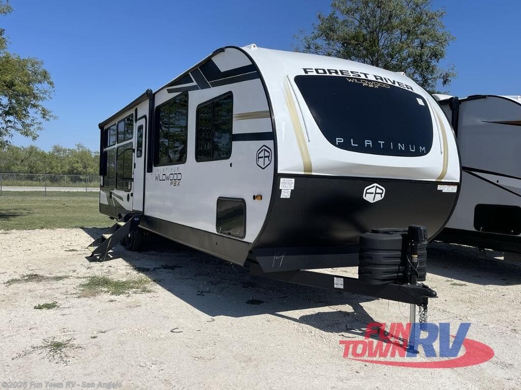 New 2025 Forest River Wildwood FSX 30VCVX available in San Angelo, Texas