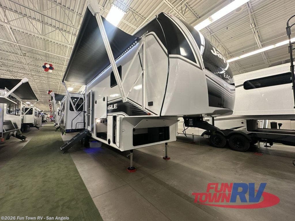 New 2026 Jayco Eagle 321RSTS available in San Angelo, Texas