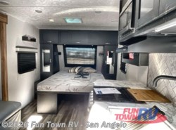 Used 2024 Coachmen Freedom Express Ultra Lite 192RBS available in San Angelo, Texas