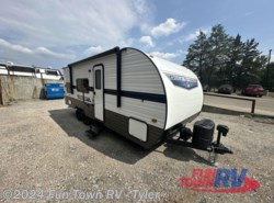 Used 2023 Gulf Stream Kingsport Ultra Lite 248BH---- available in Mineola, Texas