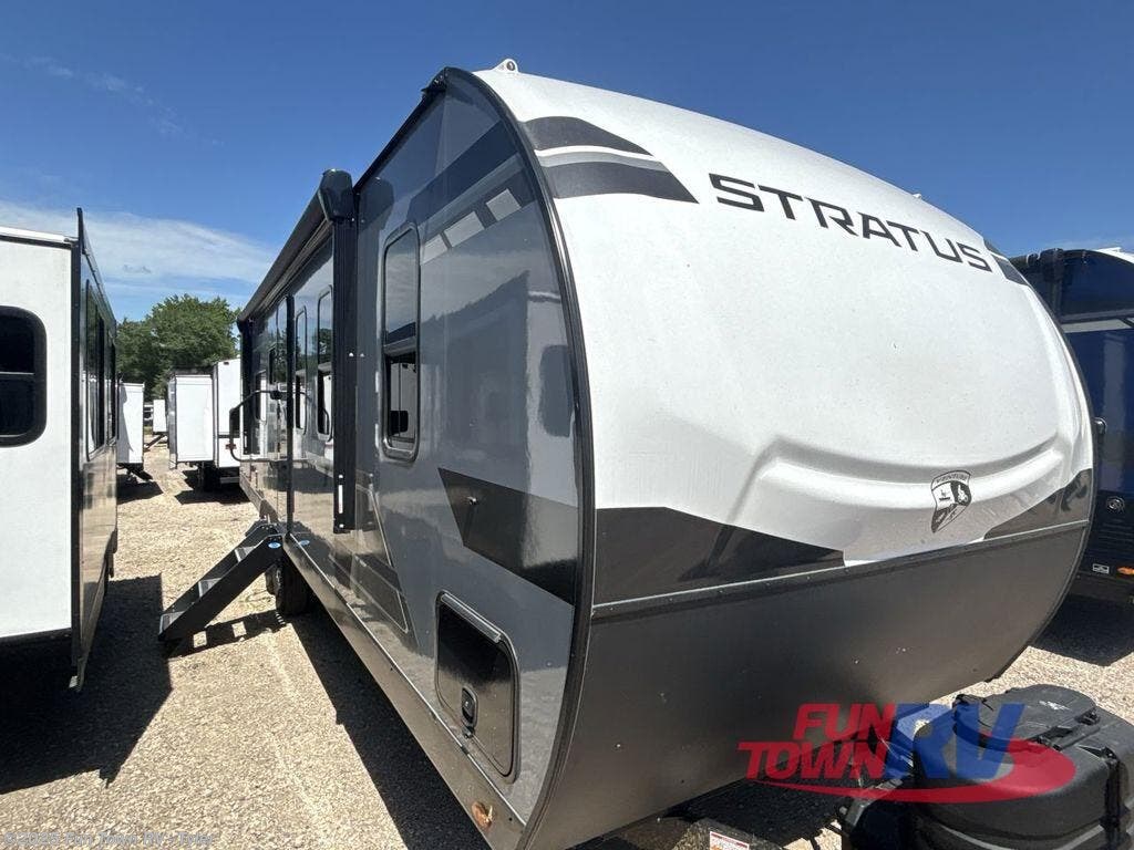 New 2025 Venture RV Stratus SR302VBH available in Mineola, Texas