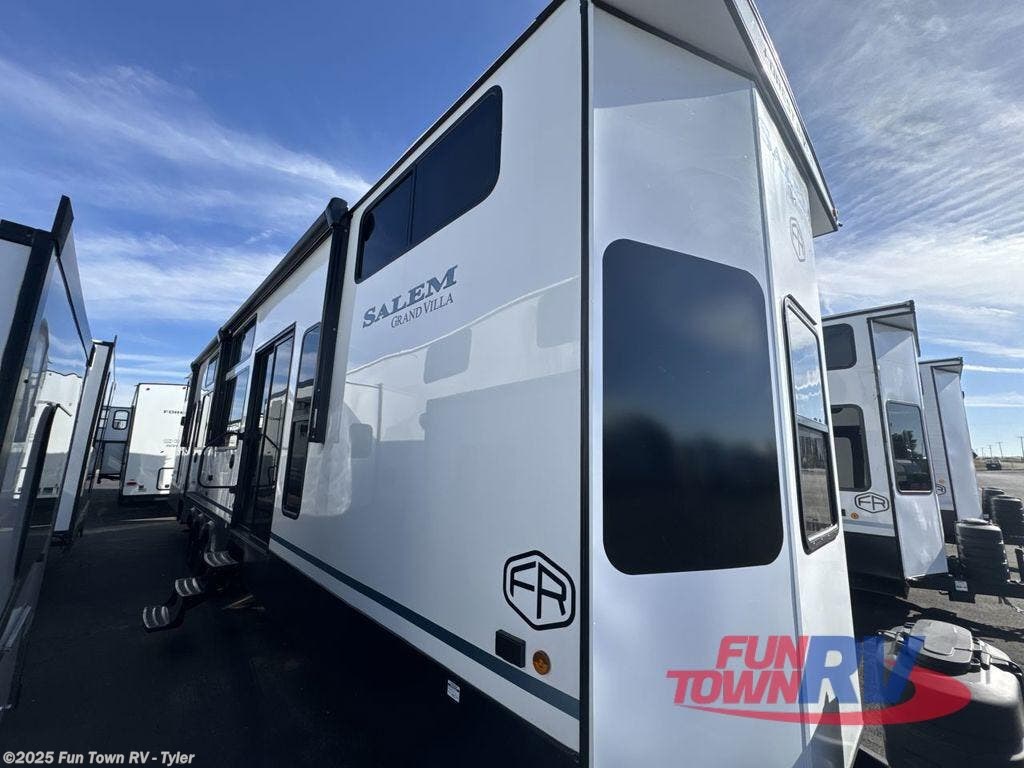 New 2026 Forest River Salem Grand Villa 42ZEN available in Mineola, Texas