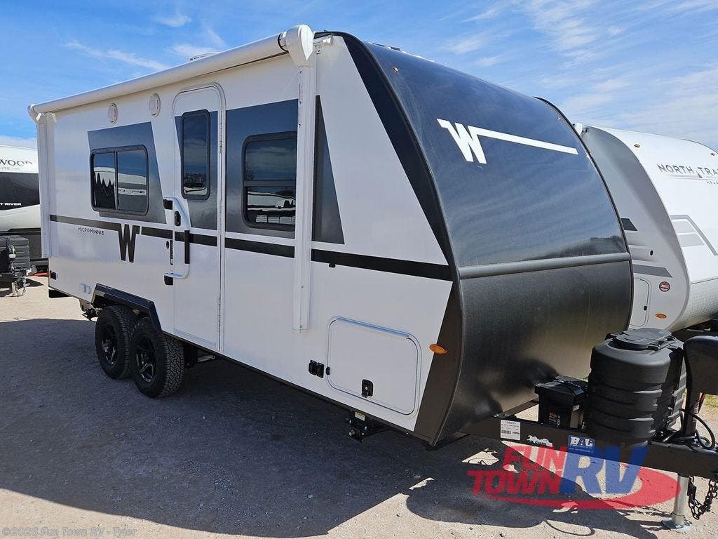 New 2026 Winnebago Micro Minnie 2000TRB available in Mineola, Texas