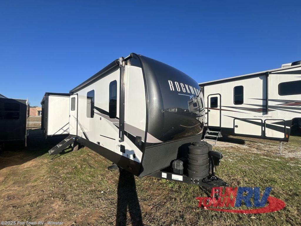 Used 2024 Forest River Rockwood Signature 8332SB available in Thackerville, Oklahoma