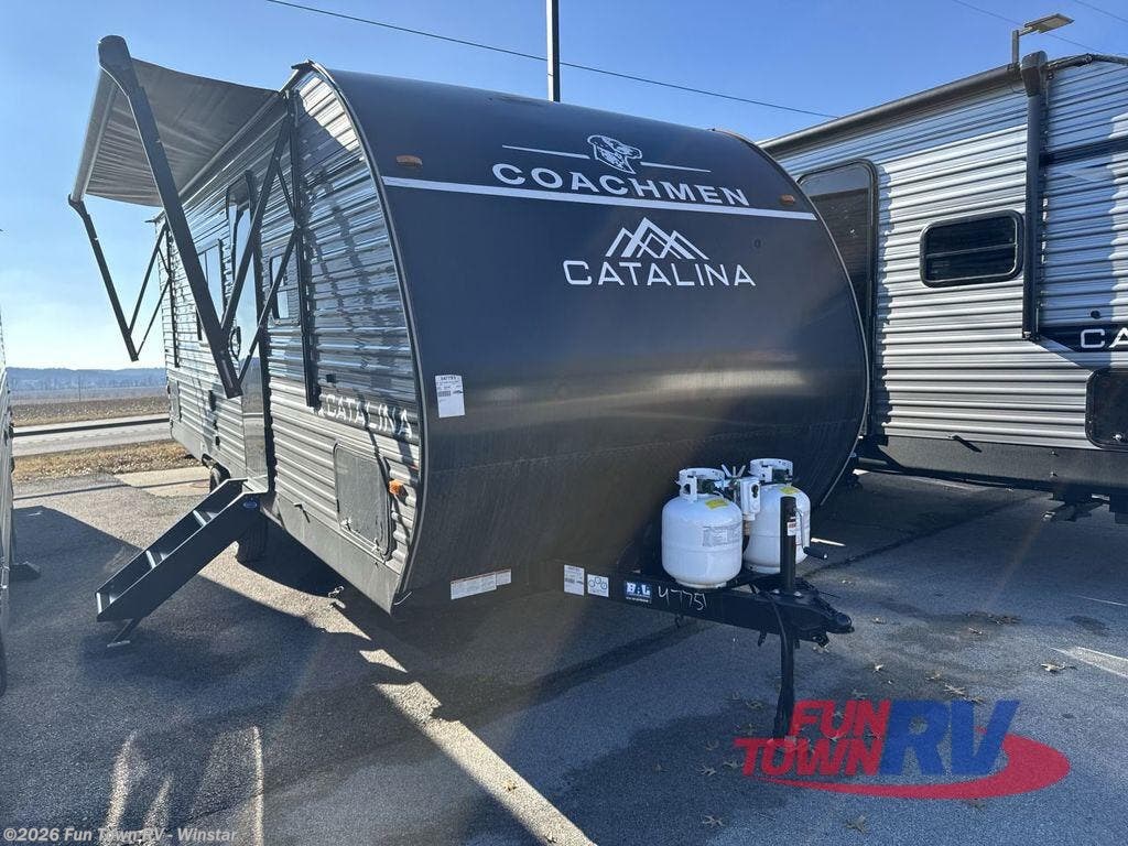 New 2026 Coachmen Catalina Summit Series 8 211BH available in Thackerville, Oklahoma