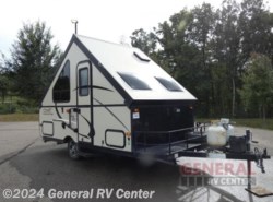 Used 2016 Starcraft Comet Hardside H1232MD available in Clarkston, Michigan