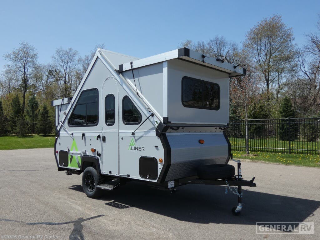 New 2025 Aliner Classic Sofa Bed available in Clarkston, Michigan