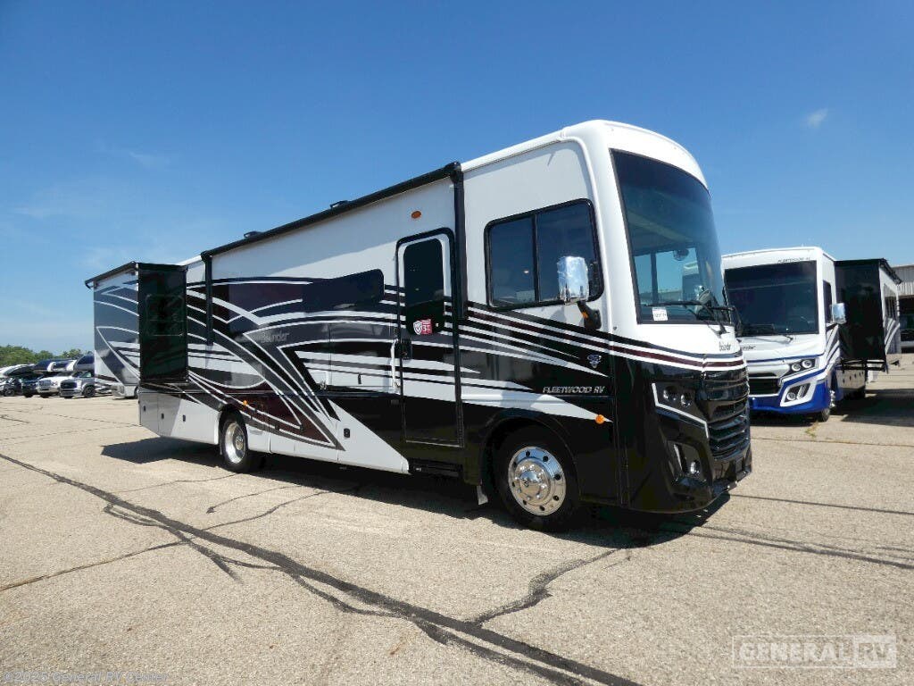New 2026 Fleetwood Bounder 33C available in Clarkston, Michigan