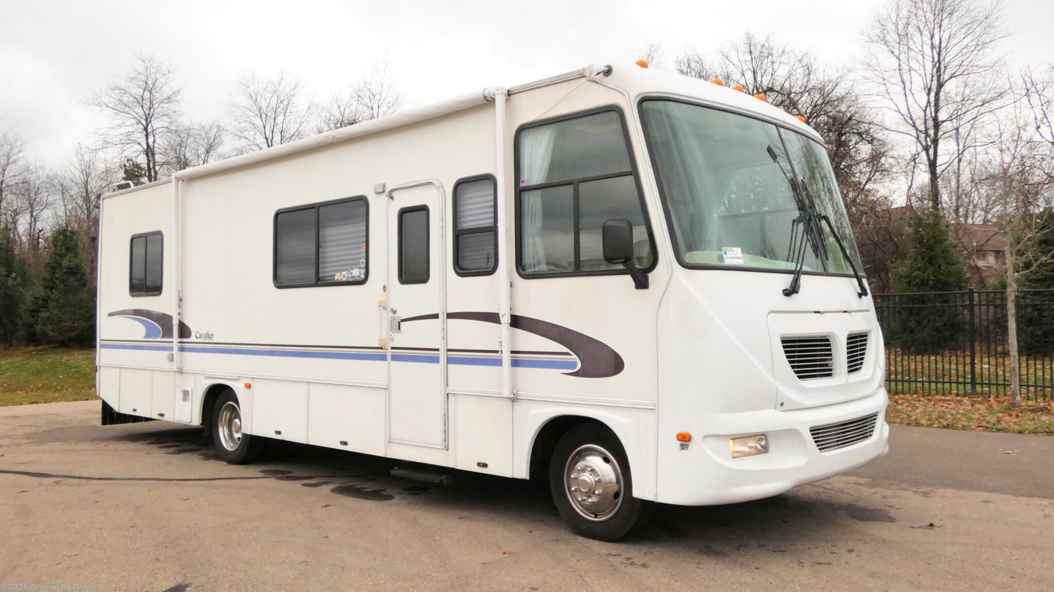 Used 2002 Gulf Stream Cavalier 8314 available in Clarkston, Michigan