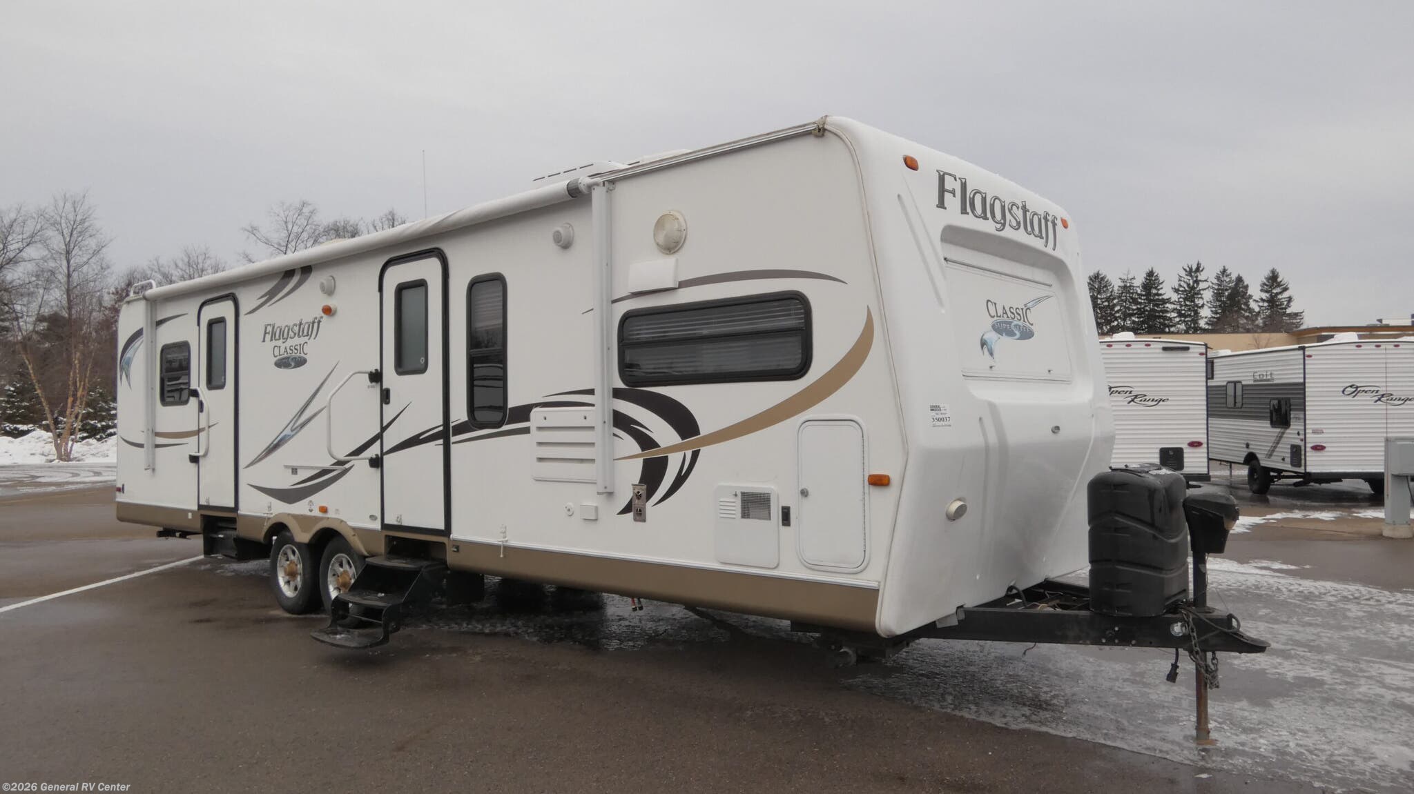 Used 2011 Forest River Flagstaff Classic Super Lite 831FKBSS available in Clarkston, Michigan