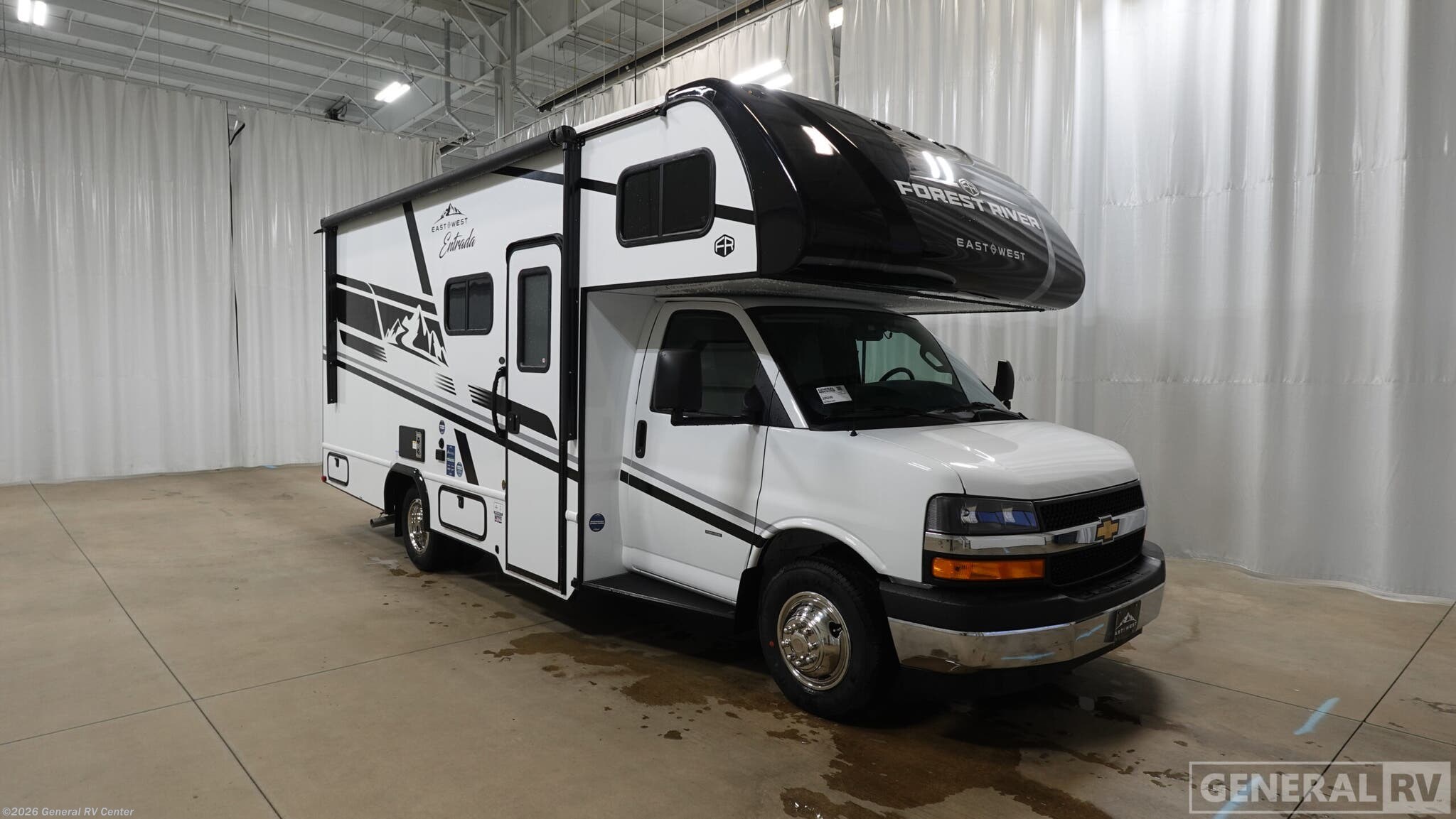 New 2026 East to West Entrada 220S available in Clarkston, Michigan