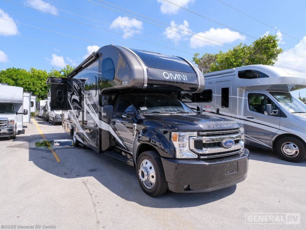 Used 2022 Thor Motor Coach Omni XG32-2SL available in Ocala, Florida