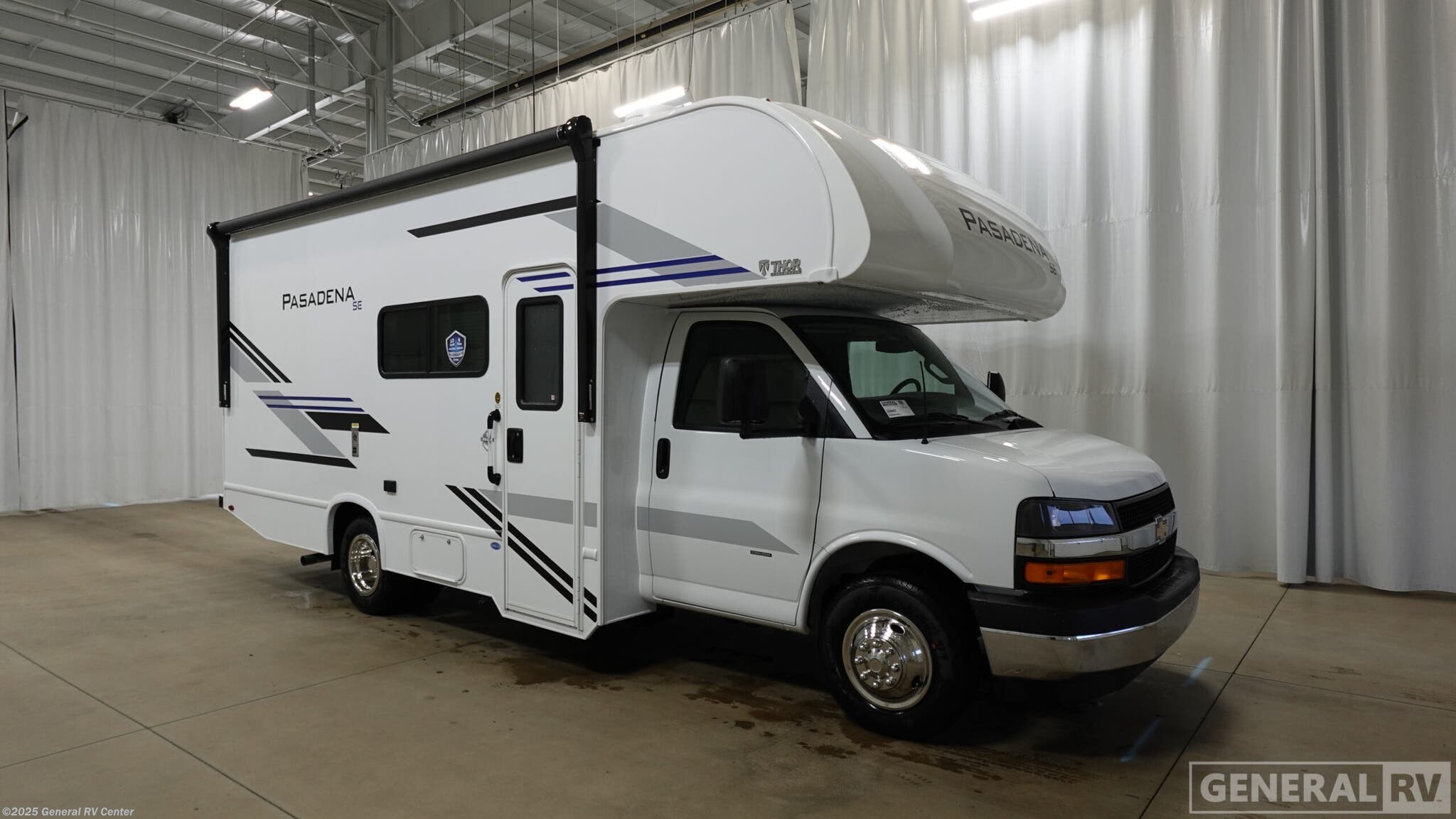 New 2026 Thor Motor Coach Pasadena SE SZ22 Chevy available in Ocala, Florida