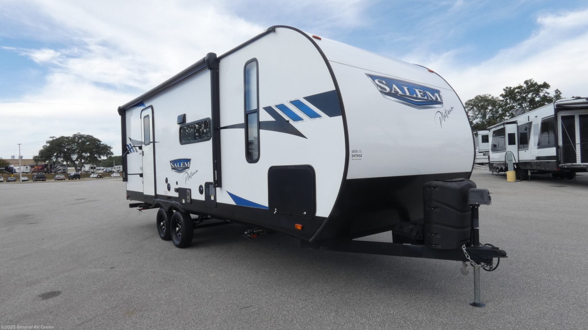 Used 2023 Forest River Salem 22RBSX available in Ocala, Florida