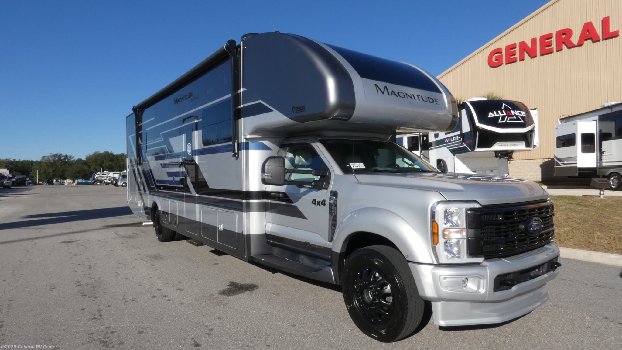 New 2026 Thor Motor Coach Magnitude R36 available in Ocala, Florida