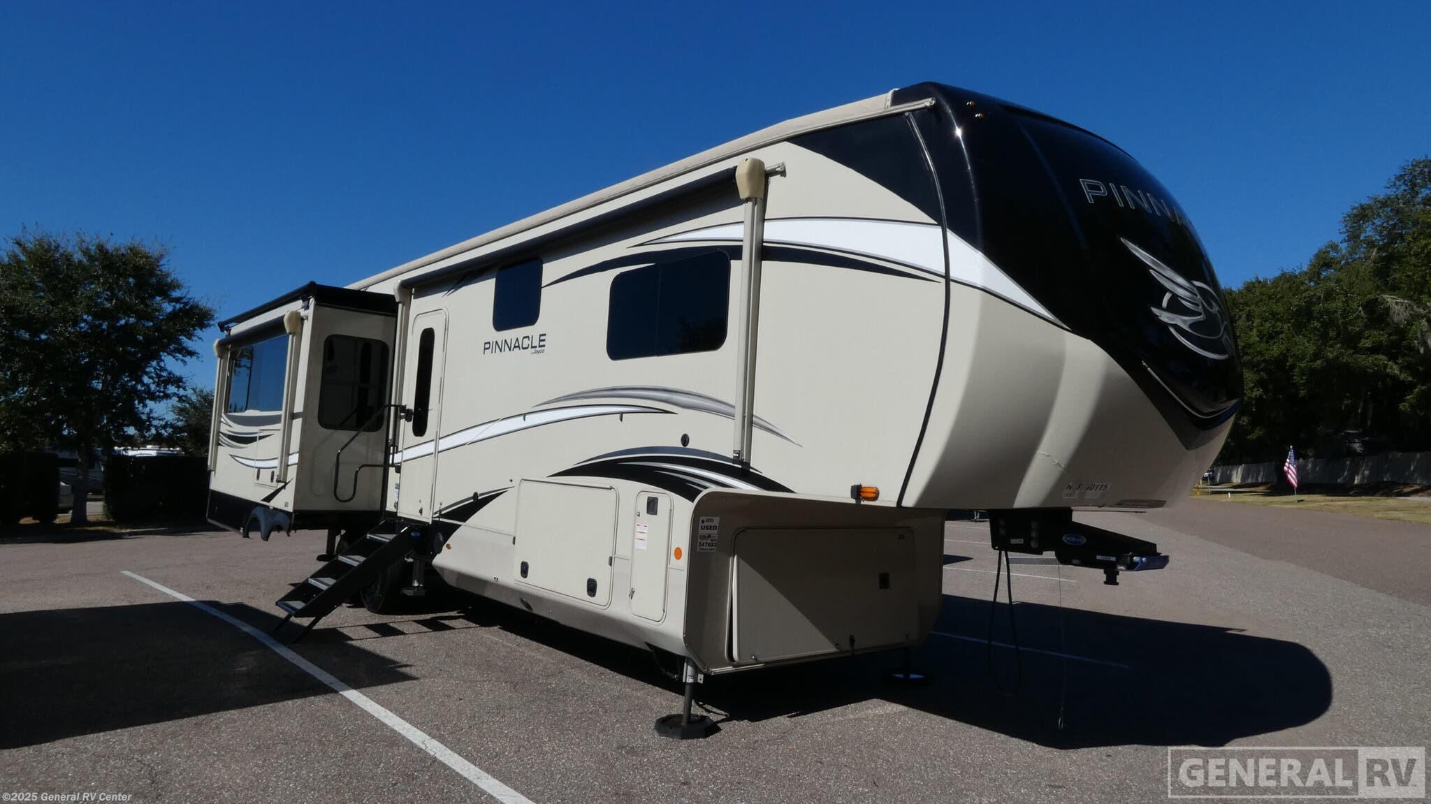 Used 2022 Jayco Pinnacle 36KPTS available in Ocala, Florida